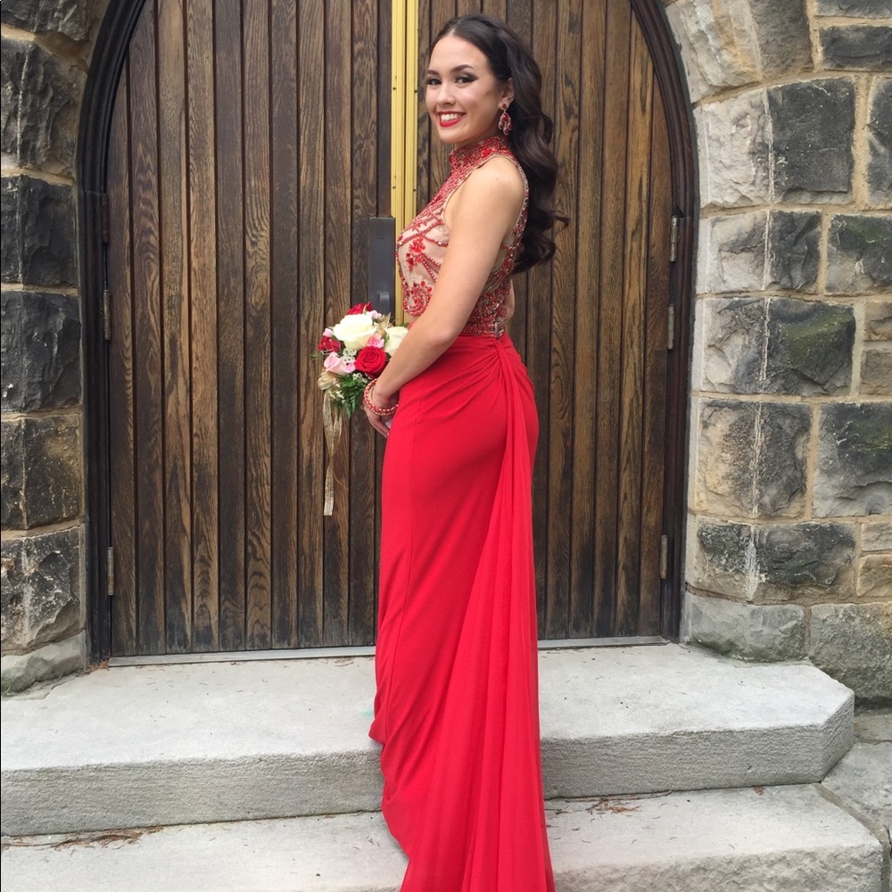 Sherri Hill Prom Dress